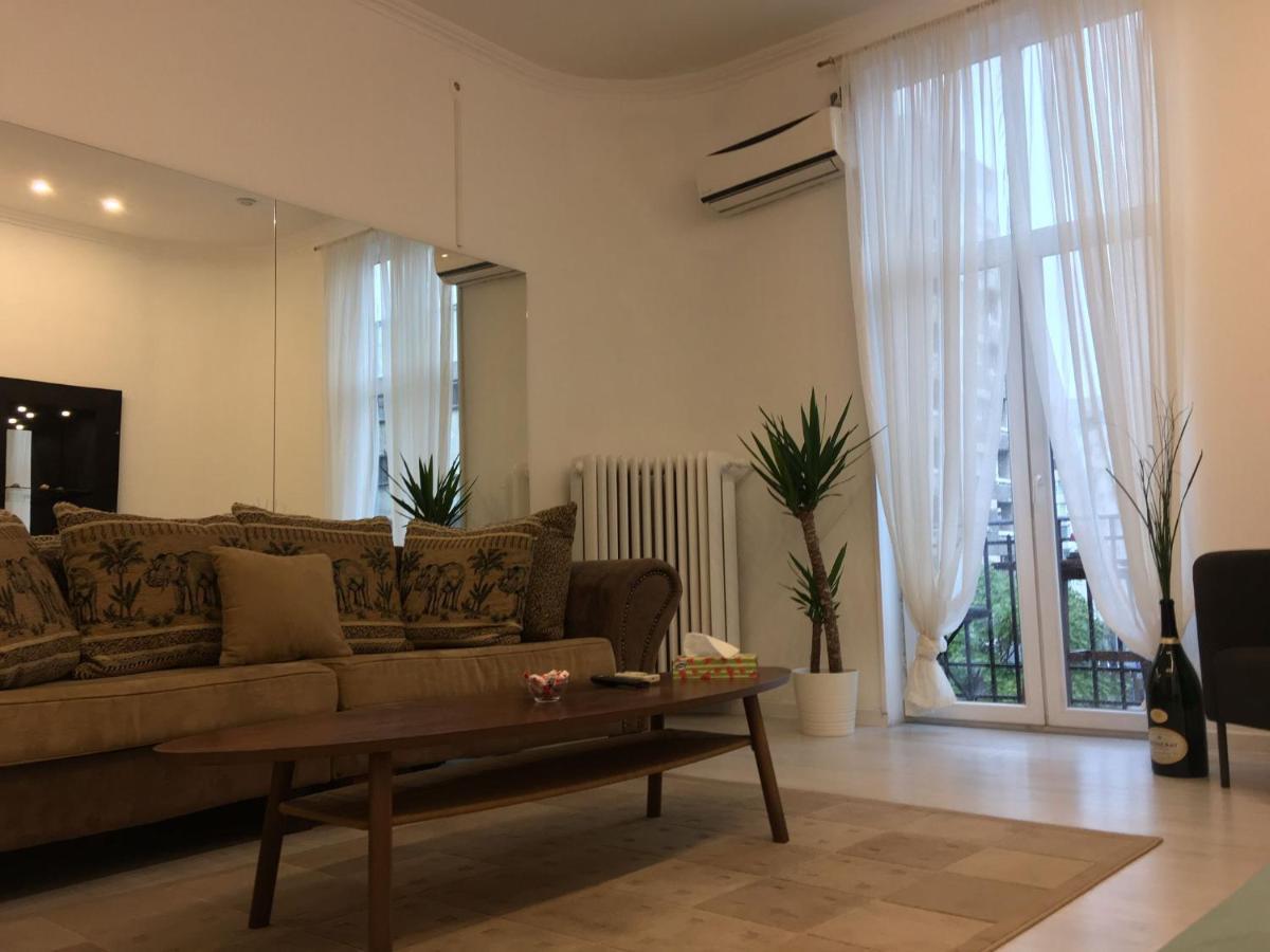 Apartamento Outstanding 3Br Ultracentral Cityview Balcony Aaa Bucarest Exterior foto